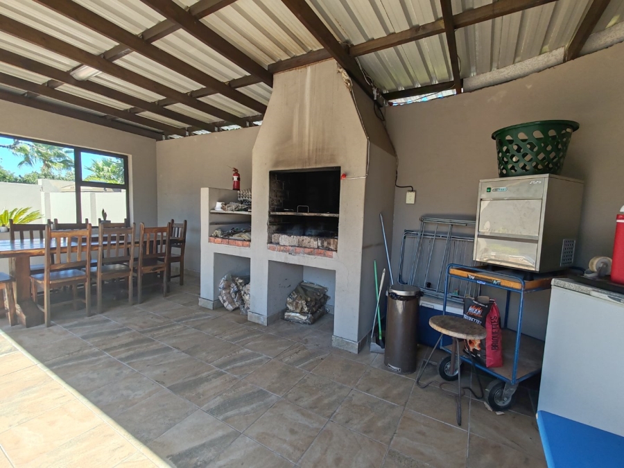 7 Bedroom Property for Sale in Walmer Eastern Cape